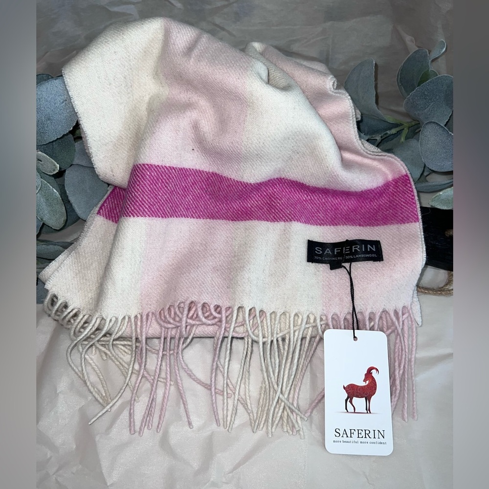 SAFERIN Cashmere Lambswool Blend Scarf Pink Plaid Fringe NWT